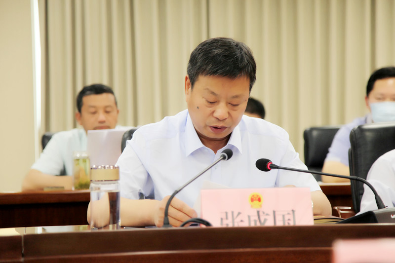 3山亭區(qū)人大常委會(huì)黨組成員、副主任張成國.jpg